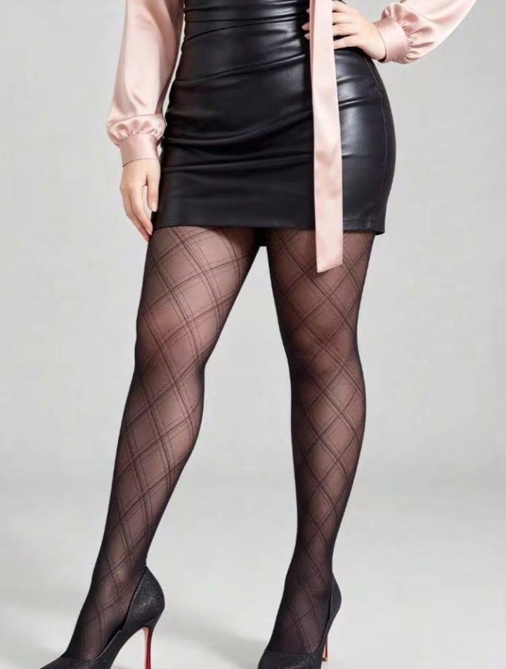 Women's Black Diagonal Plaid Sheer Tights