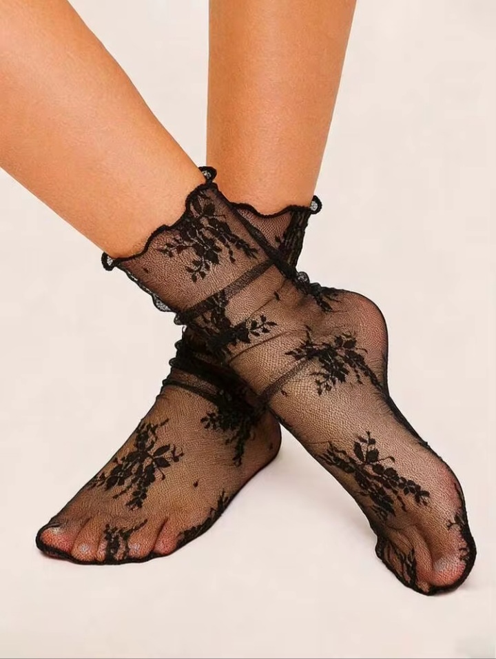 Women's Black Sheer Floral Lace Ankle Socks with Lettuce Edge Trim