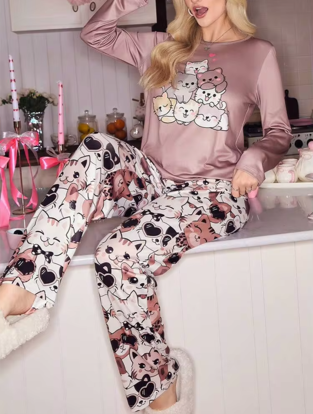Women’s Cute Cat Stack & Sunglasses Print Full-Sleeve Pajama Set - Dusty Pink
