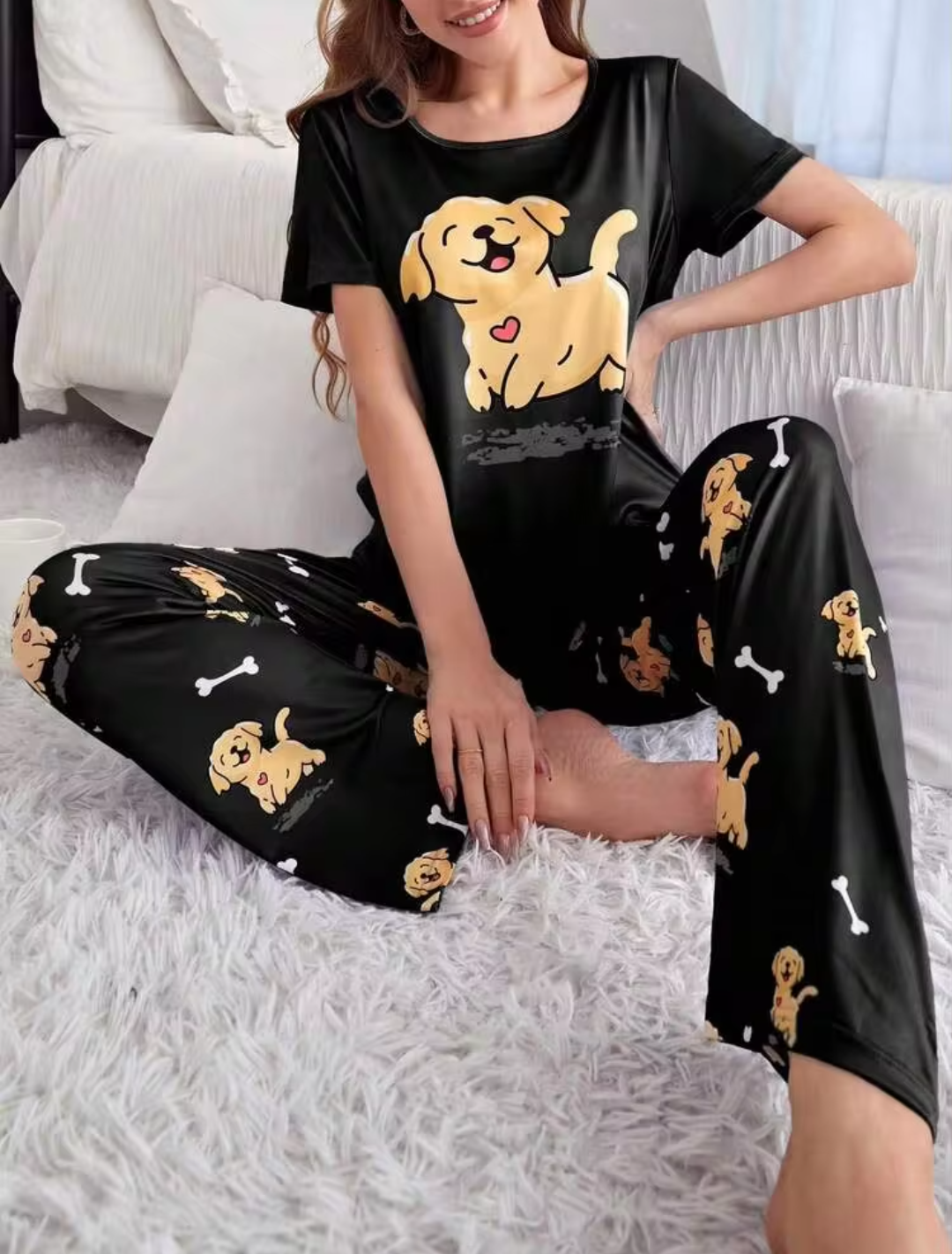 Women’s Cute Golden Puppy & Dog Bone Printed Short-Sleeve Pajama Set - Black