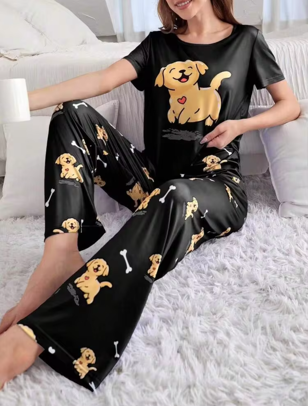 Women’s Cute Golden Puppy & Dog Bone Printed Short-Sleeve Pajama Set - Black