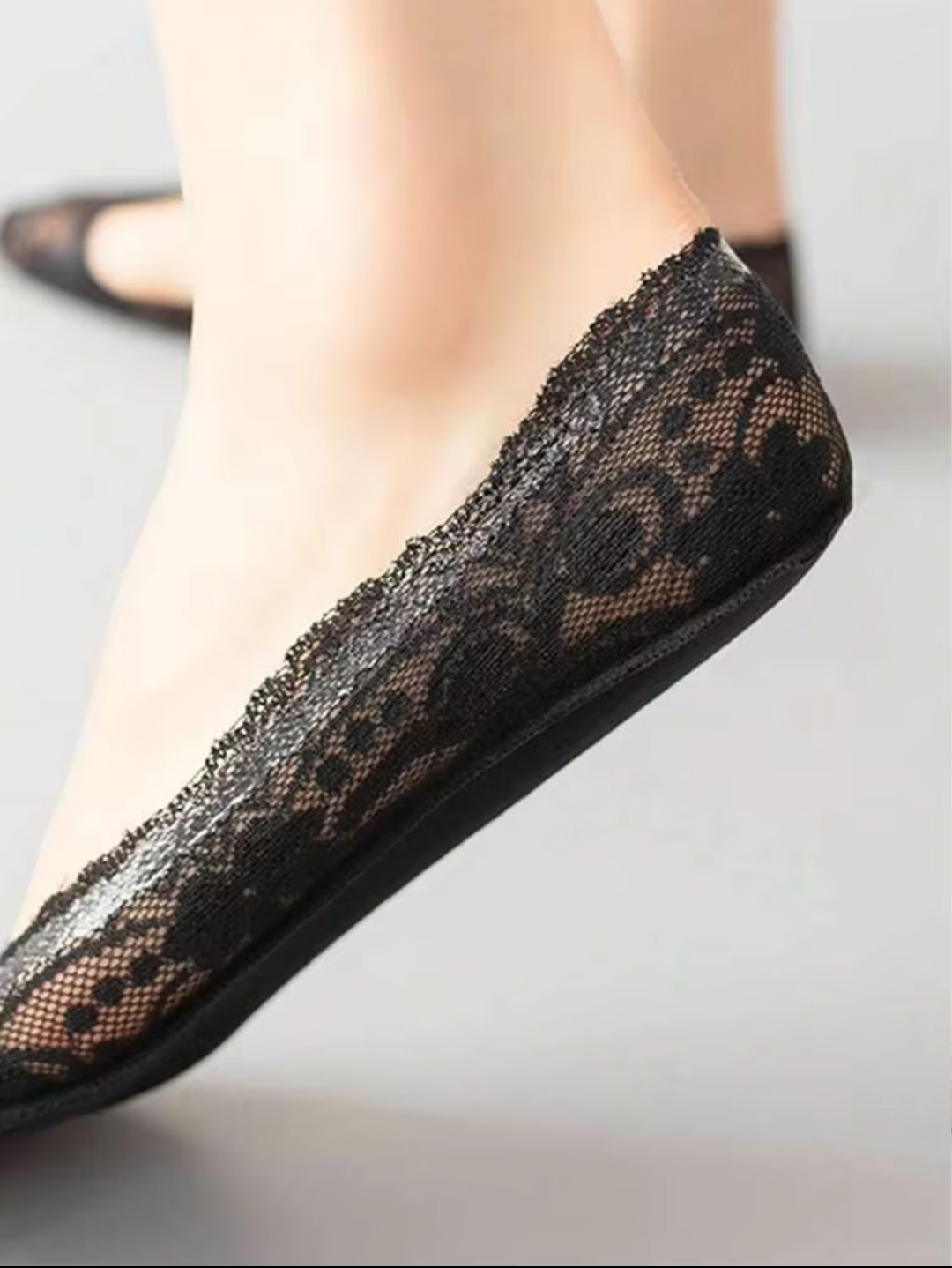 Women’s Black Floral Lace No-Show Liner Socks – Breathable Low-Cut Loafer & Flat Socks